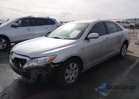 2010 Toyota Camry z USA, uszkodzony, nr VIN 4T1BF3EK8AU536736